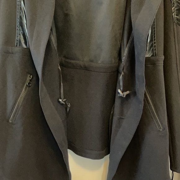 NWT Blanc Noir women’s Drape Front Jacket - Picture 6 of 10